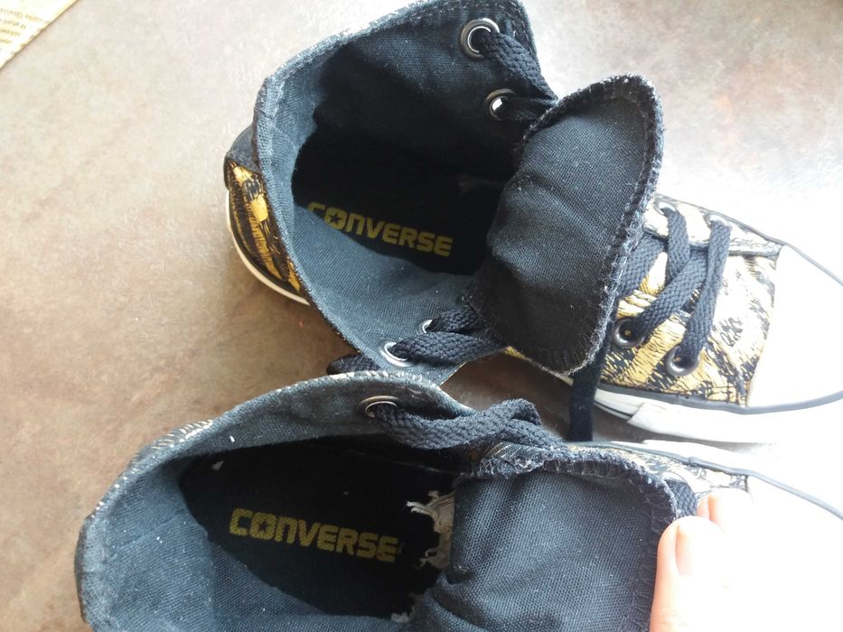 детски кецове,гуменки,спортни обувки,маратонки,Converse,35,за момиче