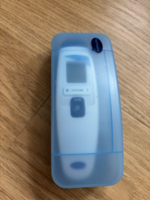 Безконтактен термометър Hartmann