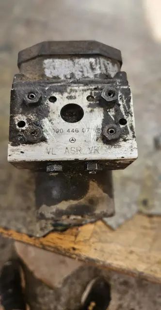 Pompa ABS 000 446 89 000 446 89 Mercedes-Benz Sprinter
