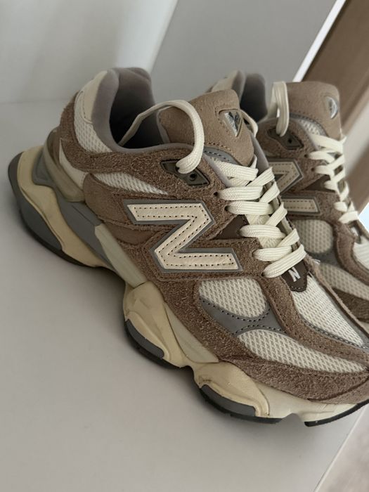 New Balance 9060