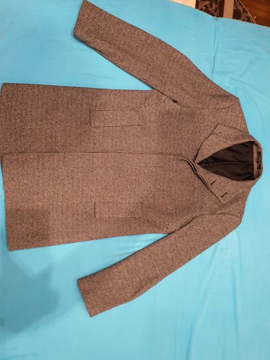 Vând palton Zara, man, size L, impecabil