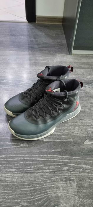 Мъжки обувки Jordan Ultra Flight 2