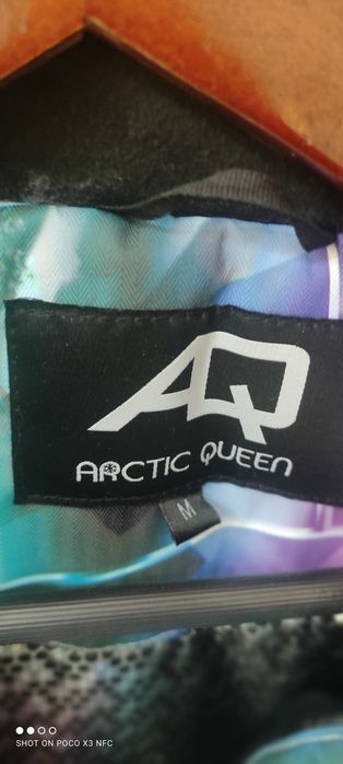 Лыжная куртка продам