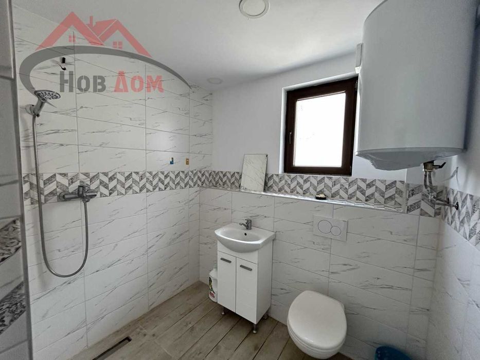 Просторен тристаен в кв. Бузлуджа