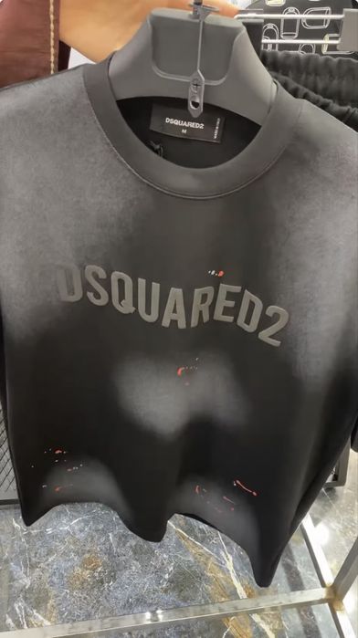 DAQUARED2 екип тениска и къси гащи