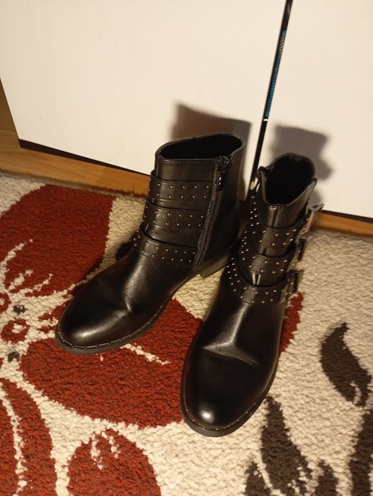 Ghete damă, mărimea 36