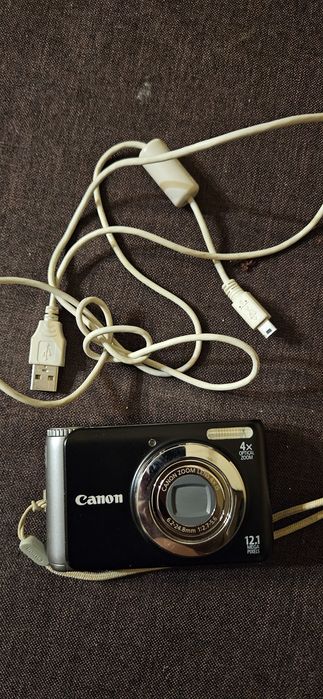 Фотоапарат Canon