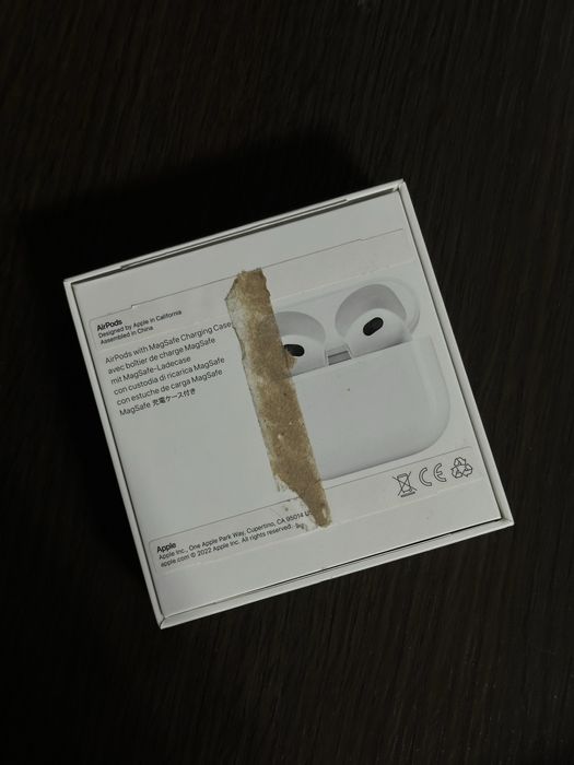 AirPods (3rd generation)