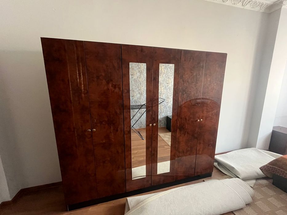 Шкаф в хорошем состояний