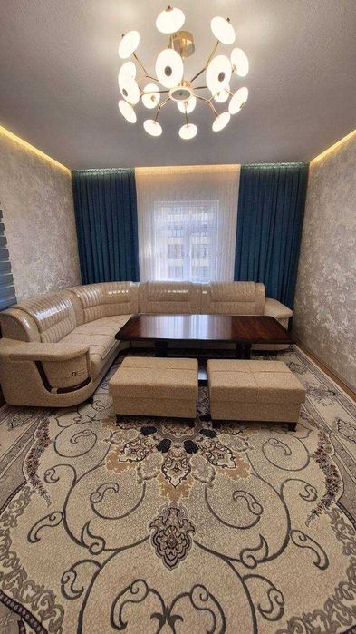 9 каватлий бинонинг 5 каватида хамйонбоп нархда квартира сотилади