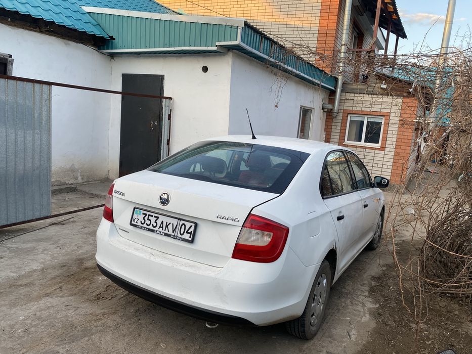 Автомобиль шкода