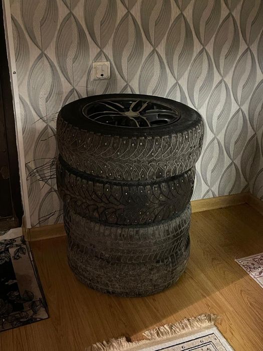 Титанки с покрышками