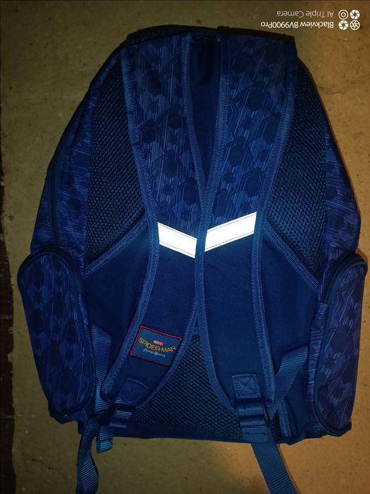 Rucsac  pentru copii cu Spiderman aproape nou