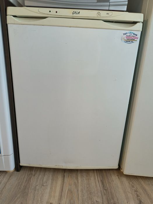 Хладилник в добри състояние