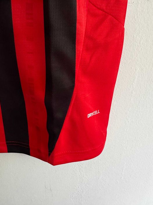 Милан 24/25 Домакинска Тениска Размер: M