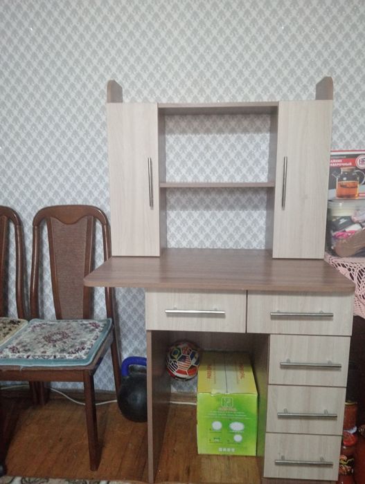 Стол школьный для ученика