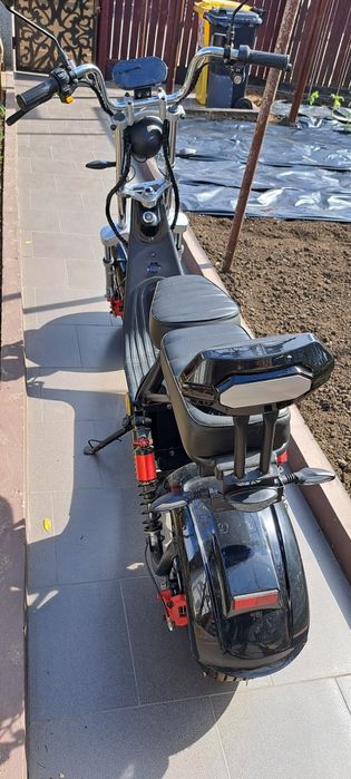Scooter pe electric