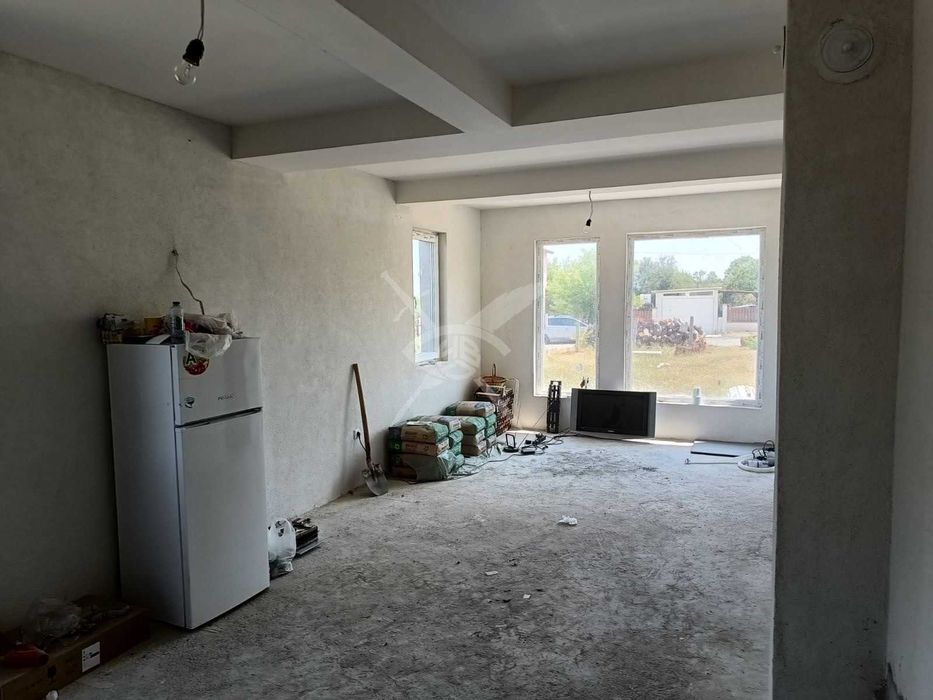 Продава се Къща в с. Дюлево, Област Бургас - 190 кв.м за 503 €/кв.м - Снимка #2