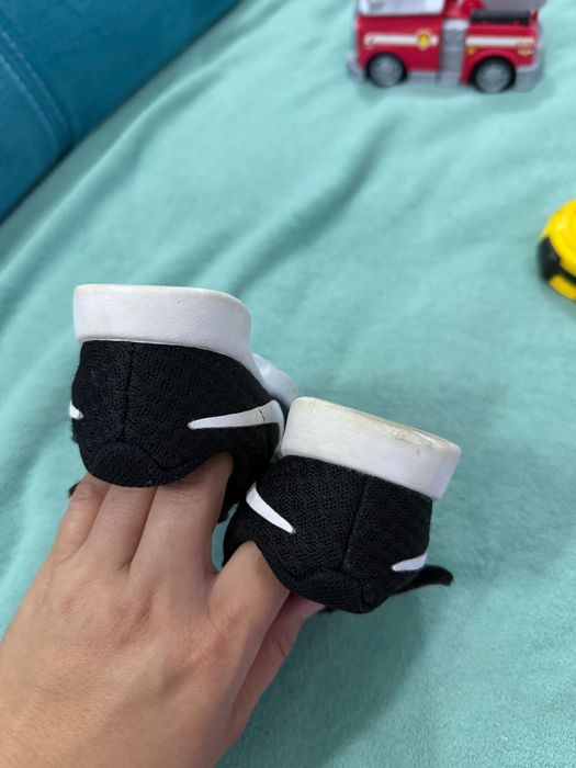 Adidasi Nike 14 cm