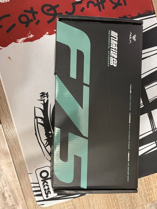 Обменяю клавиатуру aula f75 с кастом кейкапами