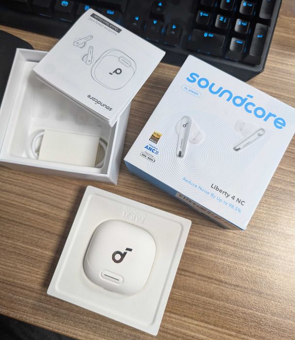 Soundcore Liberty 4 NC безжични слушалки с активно шумопотискане