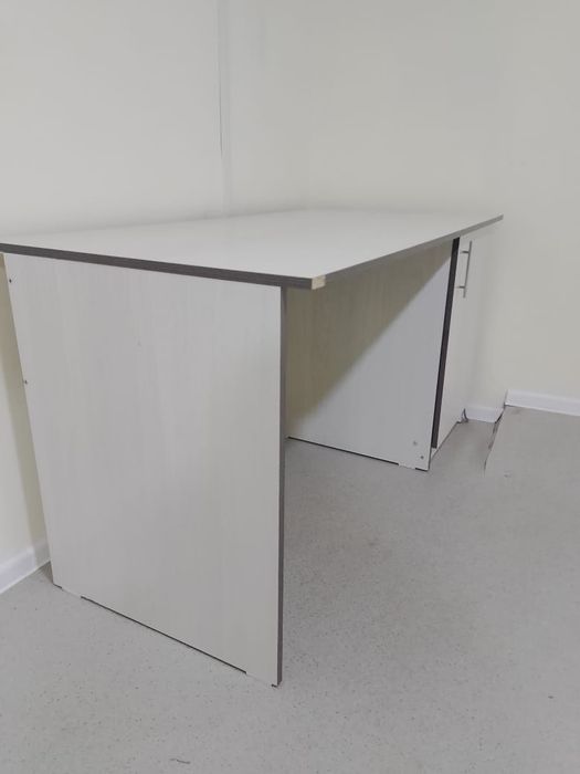 Продам мебель для офиса