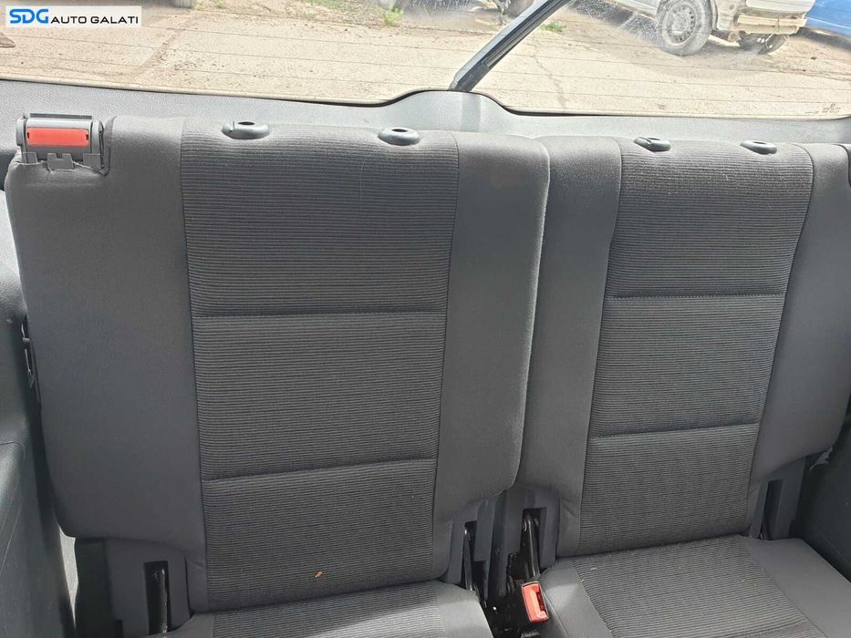 Randul 3 Scaun Scaune Spate Stanga Dreapta Pentru 7 Locuri cu Centuri Volkswagen Touran 2003 - 2015