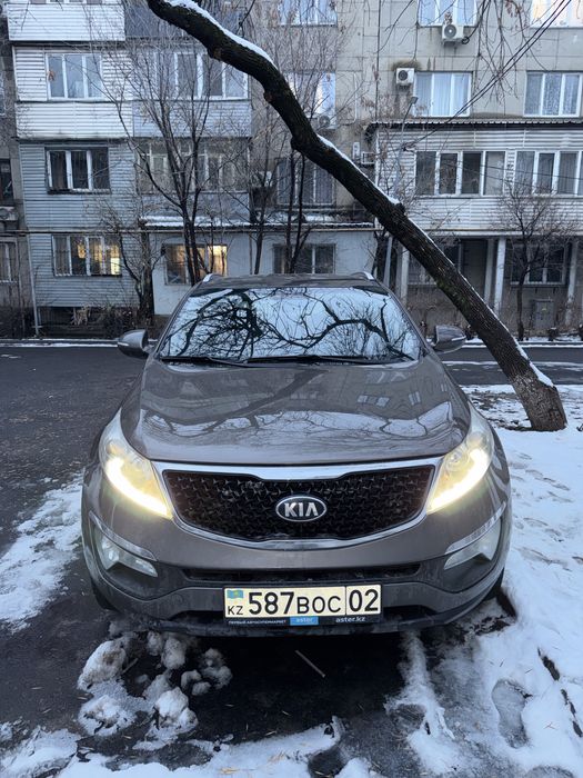 Продам KIA SPORTAGE 2011
