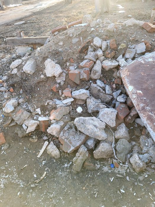 Продам буты остаток со строики