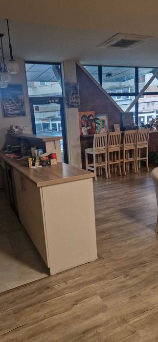 Inchiriez spatiu comercial parter cu terasa cina, Râmnicu vâlcea