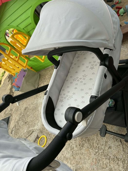 Продавам CYBEX  EOS 3 в 1