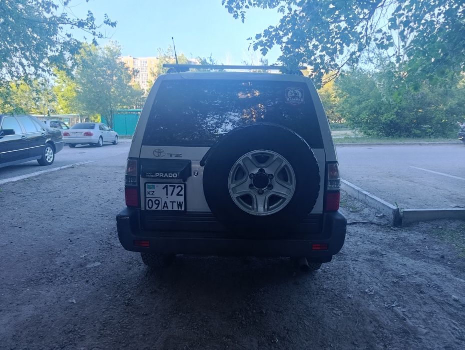 Тайота Прадо 95.