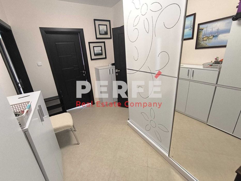 Продава се Двустаен апартамент в Поморие - 70 кв.м за 1572 €/кв.м - Снимка #5