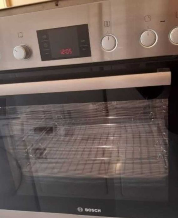 Фурна за вграждане и керамичен плот с котлони Bosch
