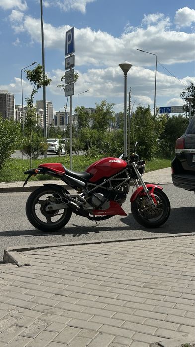 Ducati Monster 800 i.e