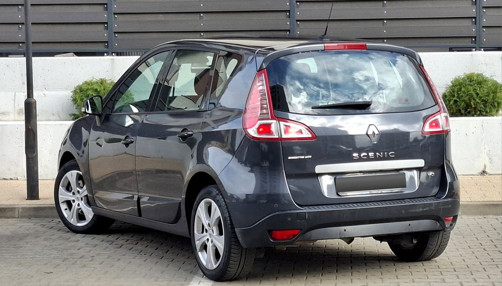 RENAULT Scenic 2011 — imagine 4