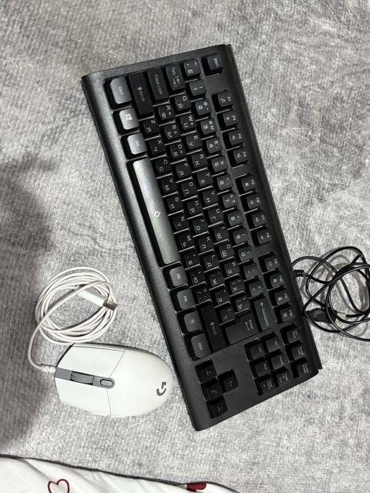 продаю клавиш и мышку logitech g102