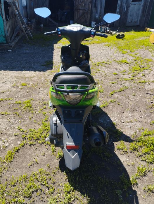 продам скутер   в идеальном состоянии