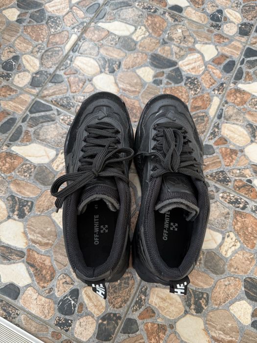 Off White Odsy 1000