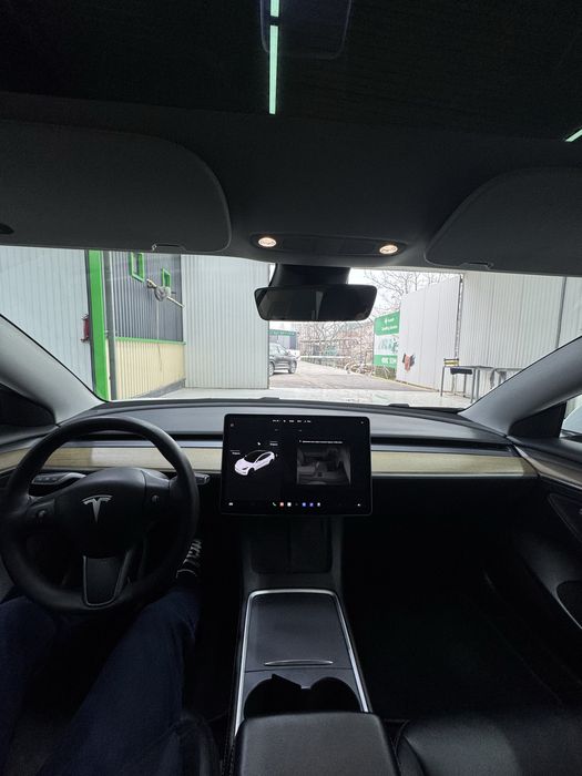 Tesla Model 3 Тесла Модел 3.