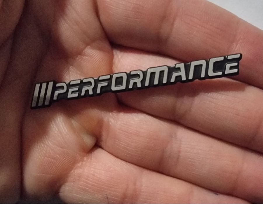 Алуминиев стикер bmw performance