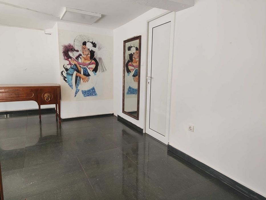 Дава се под наем Офис в Бургас, Център - 22 кв.м за 255 € - Снимка #6