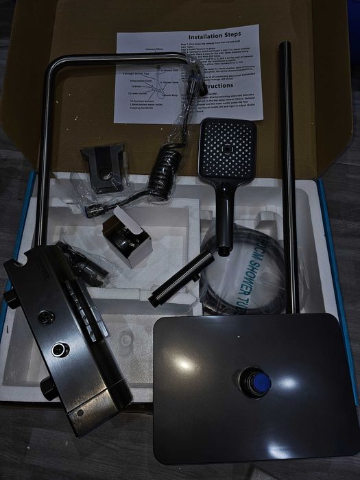 Дигитална душ система с LED дисплей