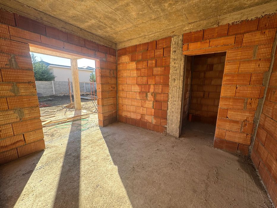 Propietar vand duplex