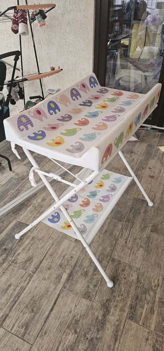 Masa infasat și cada pliabila