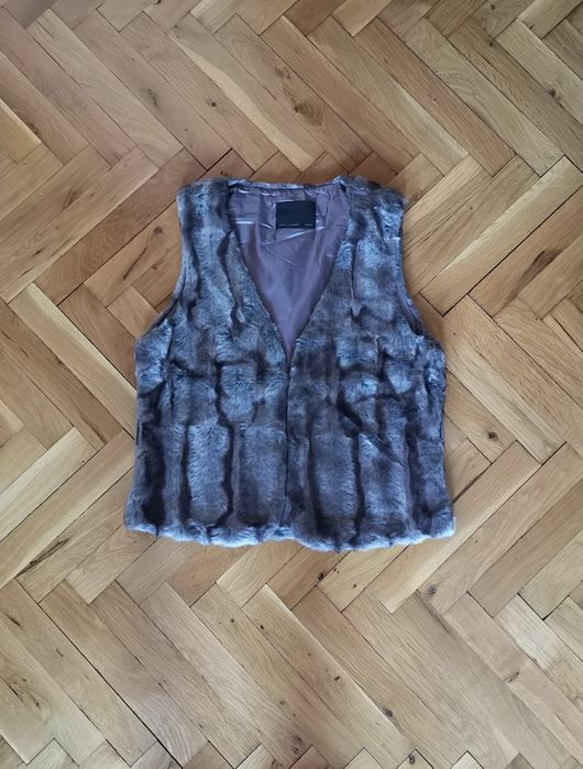 Дамско елече естествен пух размер S-M