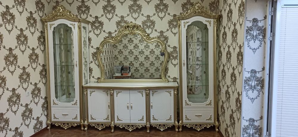 Penal komod mehmonhona uchun