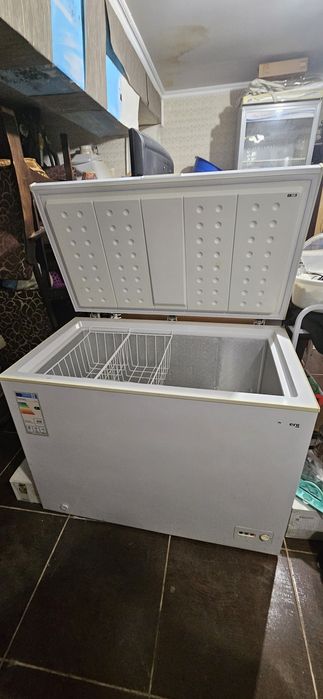 Морозильник - ларь в хорошем состоянии