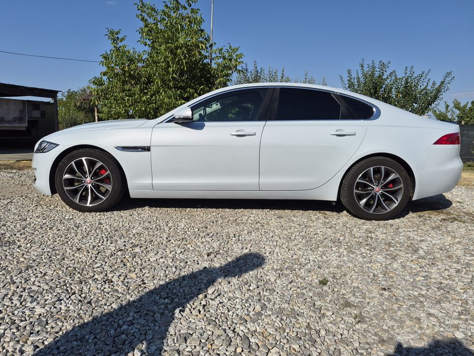 Vând Jaguar XF 3.0diesel