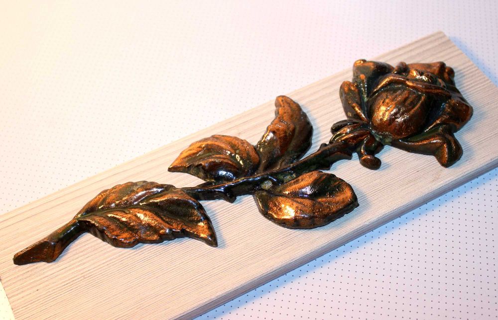 Роза из металла для декора